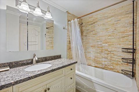 Photo 26 at 93 North Meadow Crescent, Yorkhill, Vaughan