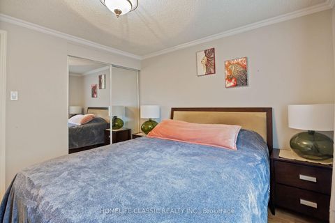 Photo 27 at 93 North Meadow Crescent, Yorkhill, Vaughan