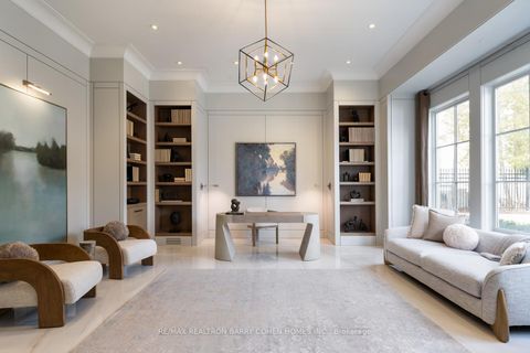 Photo 5 at 101 Old Colony Road, Windfields, Toronto