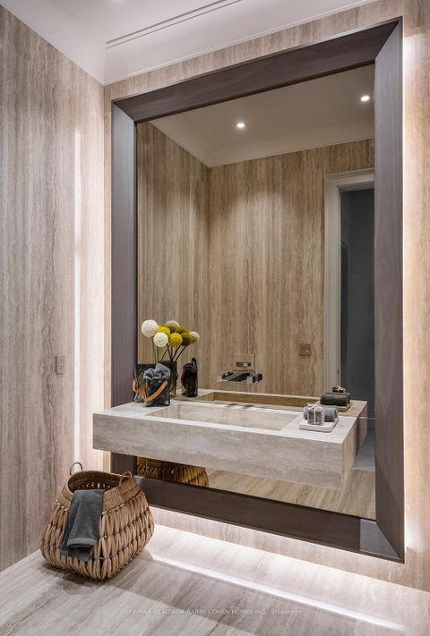 Photo 17 at 101 Old Colony Road, Windfields, Toronto