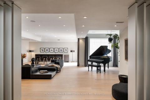 Photo 32 at 101 Old Colony Road, Windfields, Toronto