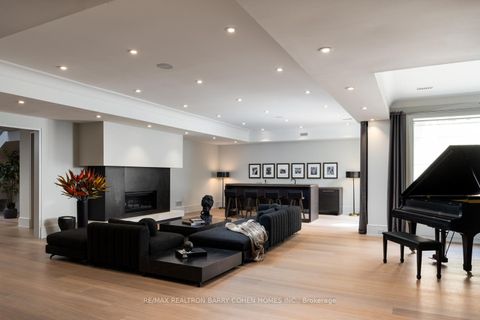 Photo 34 at 101 Old Colony Road, Windfields, Toronto