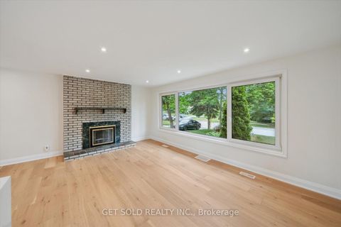 Photo 16 at 521 Grand Boulevard, FA Falgarwood, Oakville