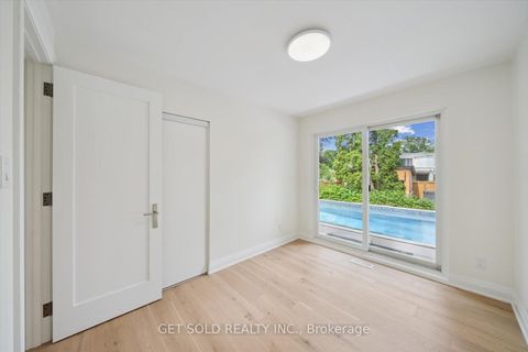 Photo 24 at 521 Grand Boulevard, FA Falgarwood, Oakville