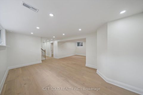 Photo 29 at 521 Grand Boulevard, FA Falgarwood, Oakville