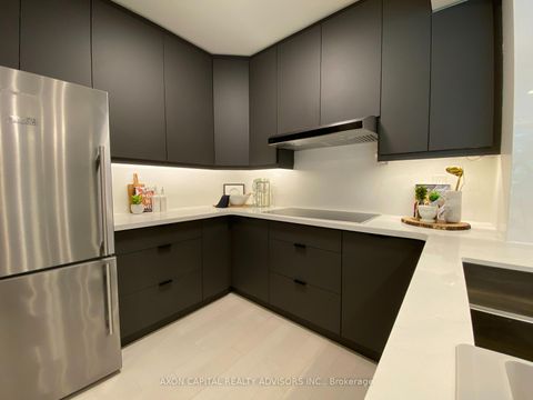 Photo 7 at 59 Mcmurrich Street, Annex, Toronto