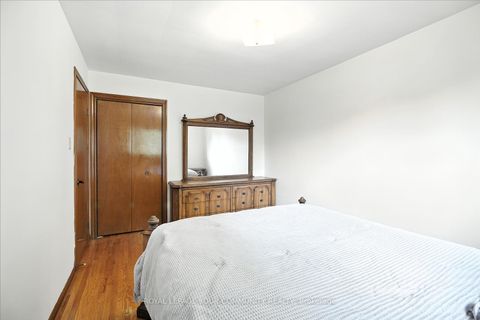 Photo 13 at 72 Fred Bland Crescent, Eglinton East, Toronto