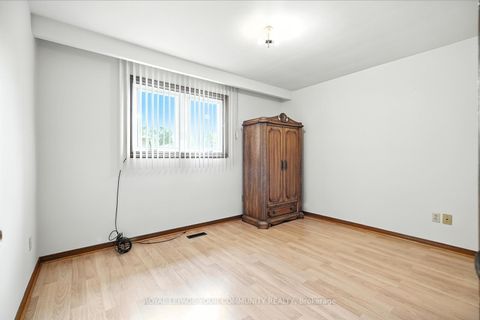 Photo 14 at 72 Fred Bland Crescent, Eglinton East, Toronto