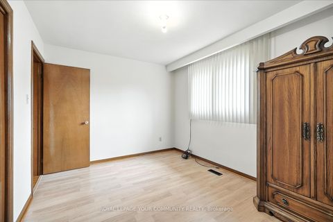 Photo 16 at 72 Fred Bland Crescent, Eglinton East, Toronto