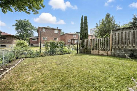 Photo 34 at 72 Fred Bland Crescent, Eglinton East, Toronto