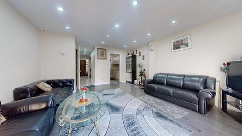 Photo 5 at 46 Albion Avenue, Oakridge, Toronto