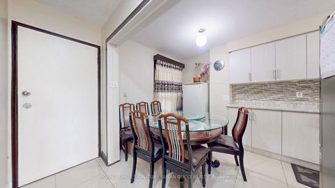 Photo 12 at 46 Albion Avenue, Oakridge, Toronto