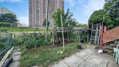 Photo 33 at 46 Albion Avenue, Oakridge, Toronto