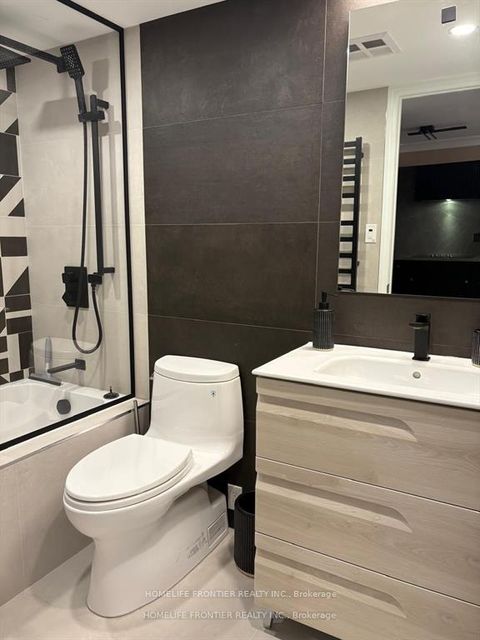 Photo 9 at 1107 - 388 Bloor Street S, Moore Park, Toronto