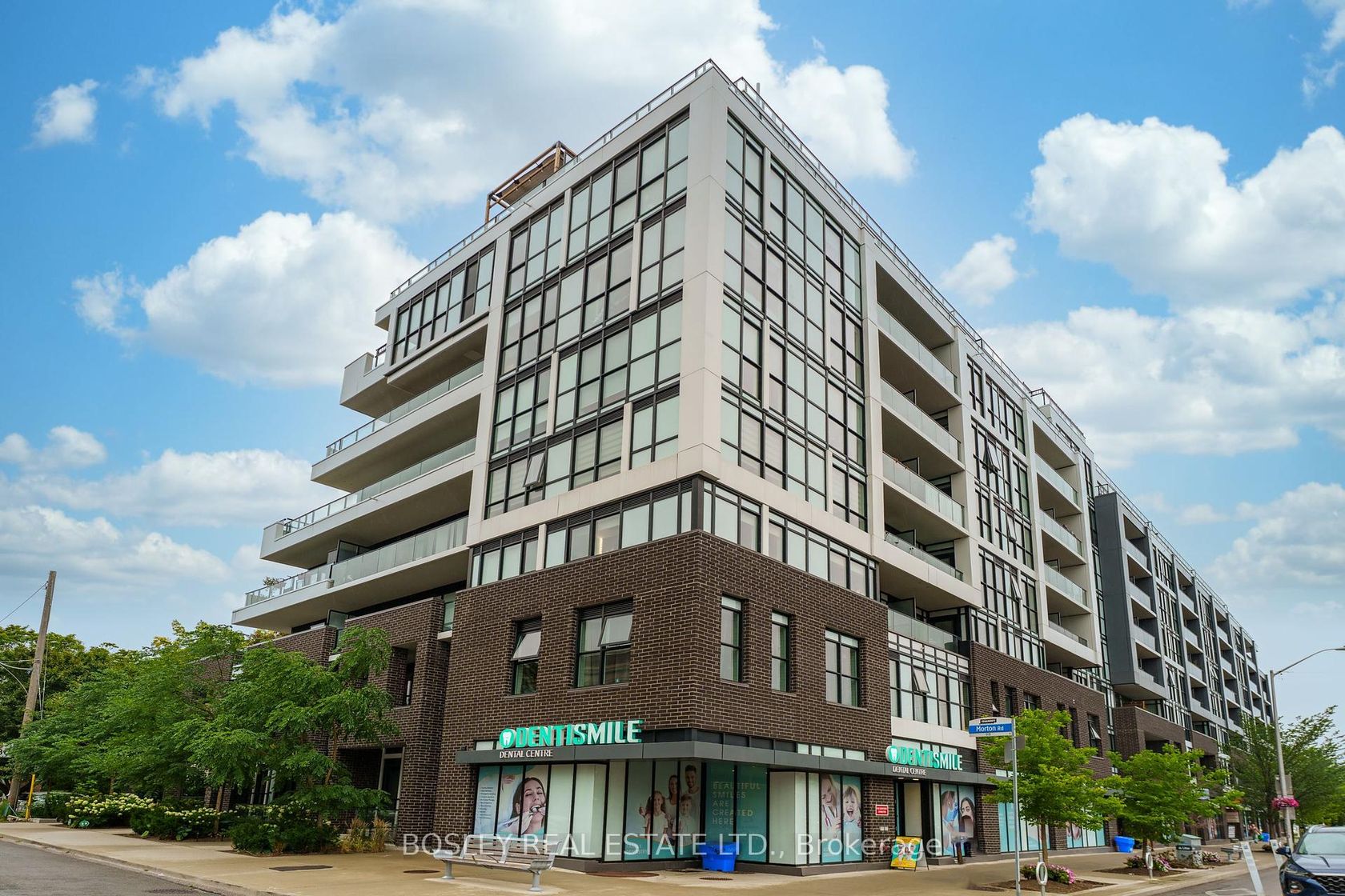 322 - 2301 Danforth Avenue, Danforth, Toronto by Loree Meneguzzi Real Estate 322 - 2301 Danforth Avenue, Danforth, Toronto