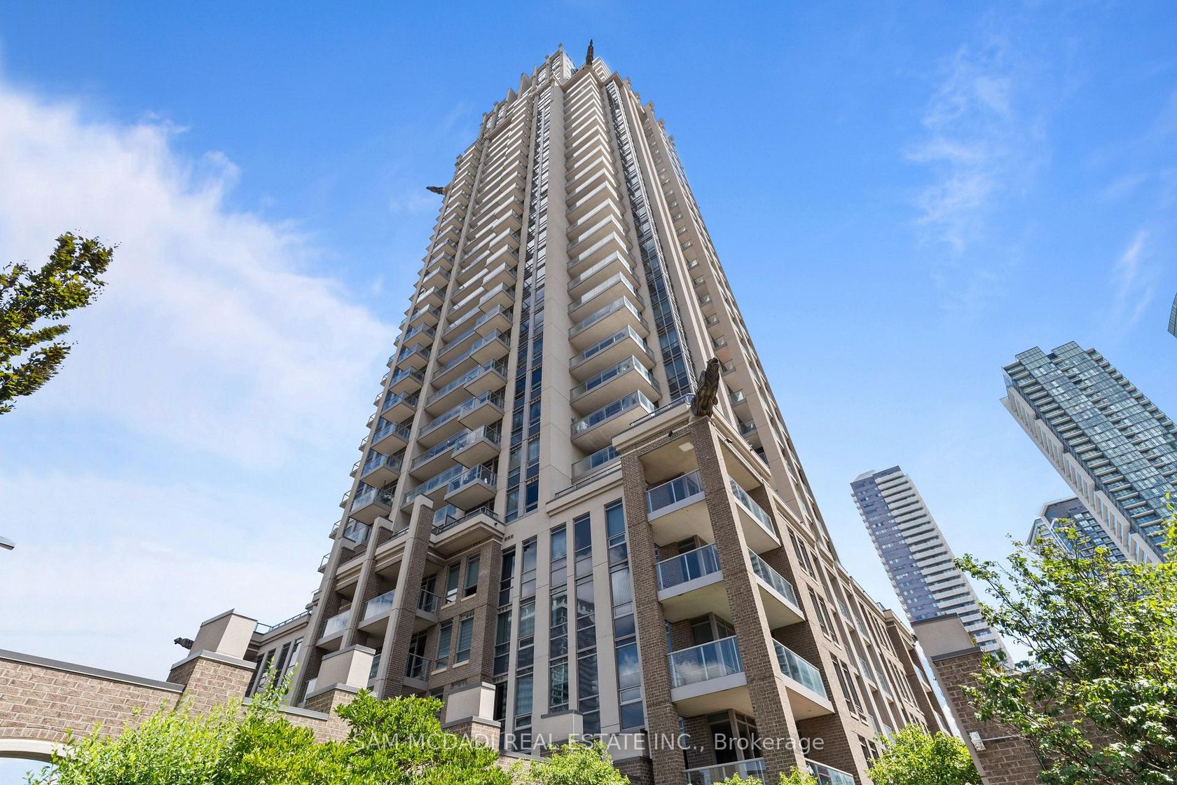 2404 - 388 Prince Of Wales Drive, City Centre, Mississauga 