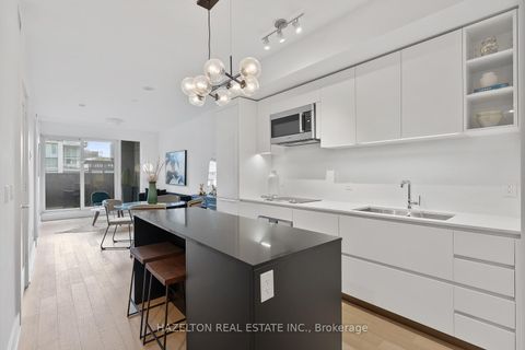 Photo 6 at 302 - 128 Pears Avenue, Annex, Toronto