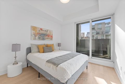 Photo 11 at 302 - 128 Pears Avenue, Annex, Toronto