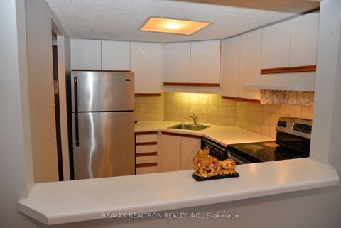 Photo 20 at 1014 - 160 Alton Tower Circle, Milliken, Toronto
