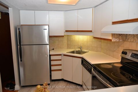 Photo 21 at 1014 - 160 Alton Tower Circle, Milliken, Toronto