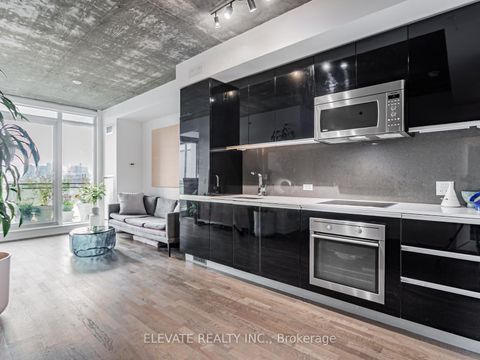 Photo 2 at 924 - 20 Minowan Miikan Lane, Little Portugal, Toronto