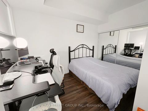 Photo 2 at 1206 - 75 Canterbury Place, Willowdale West, Toronto