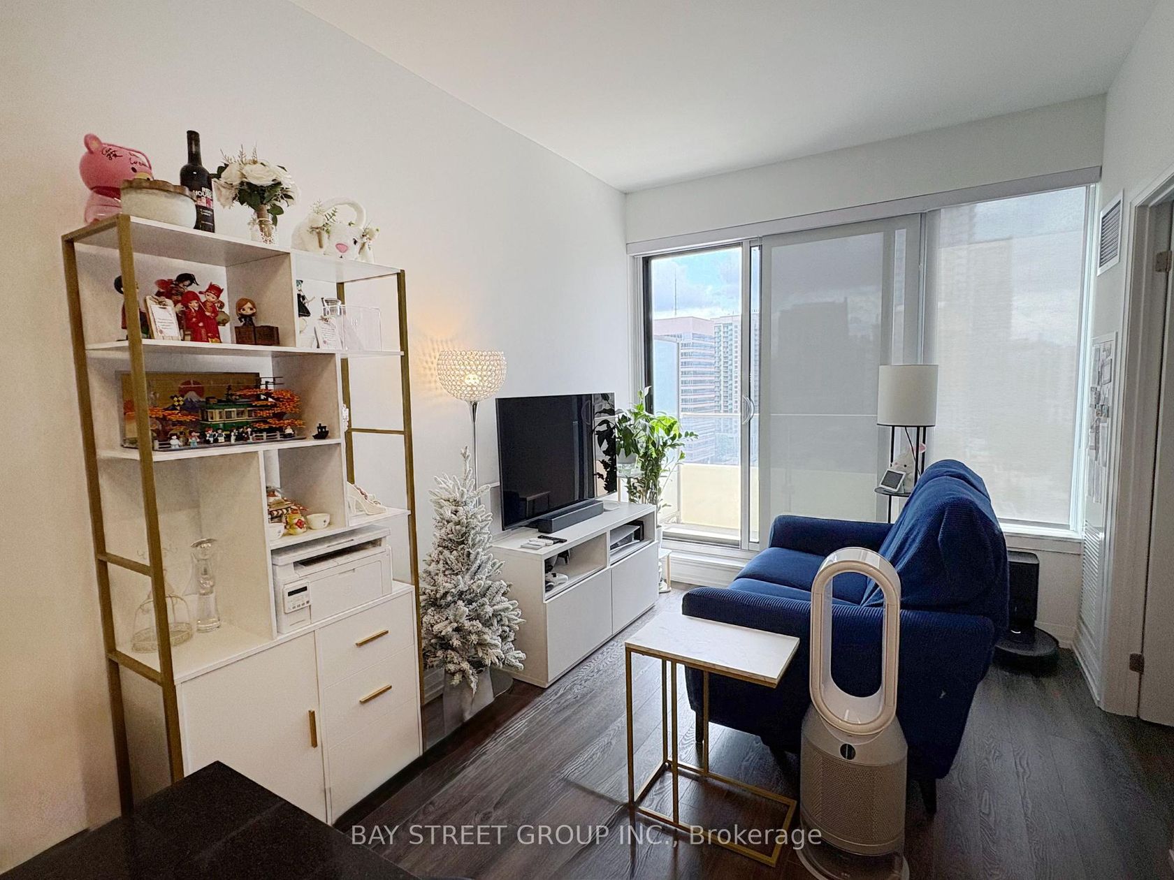 1206 - 75 Canterbury Place, Willowdale West, Toronto 