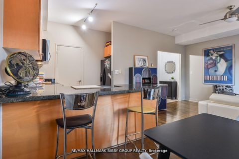 Photo 11 at 315 - 500 Richmond Street W, Waterfront Communities C1, Toronto Photo 11 at 315 - 500 Richmond Street W, Waterfront Communities C1, Toronto