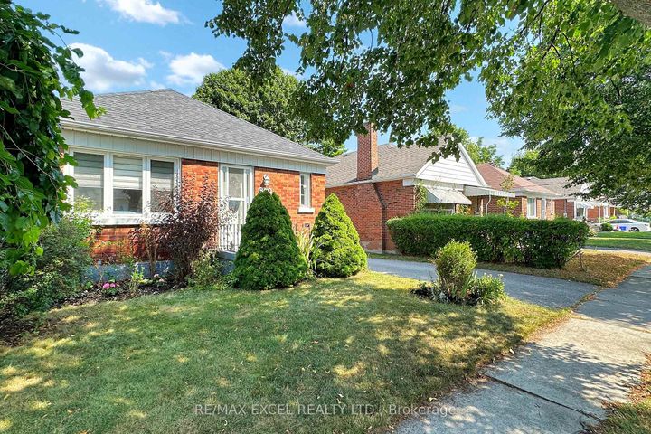 Photo 1 at 340 Bruce Street, Central, Oshawa