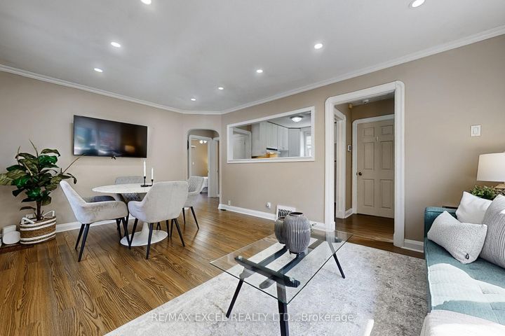Photo 4 at 340 Bruce Street, Central, Oshawa