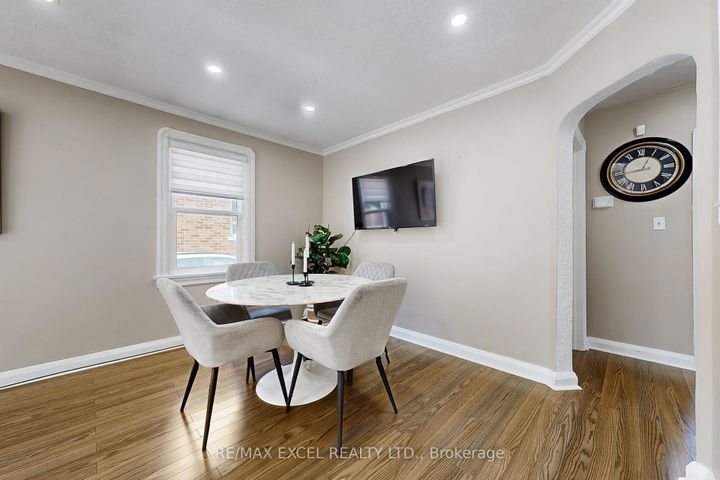 Photo 5 at 340 Bruce Street, Central, Oshawa