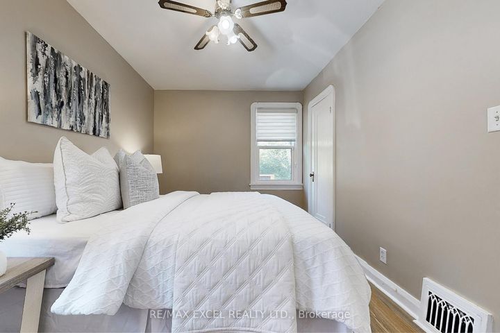 Photo 13 at 340 Bruce Street, Central, Oshawa