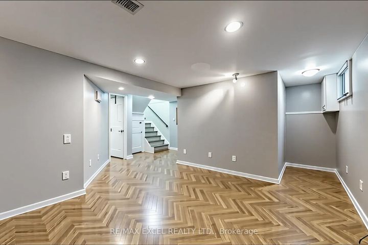 Photo 18 at 340 Bruce Street, Central, Oshawa