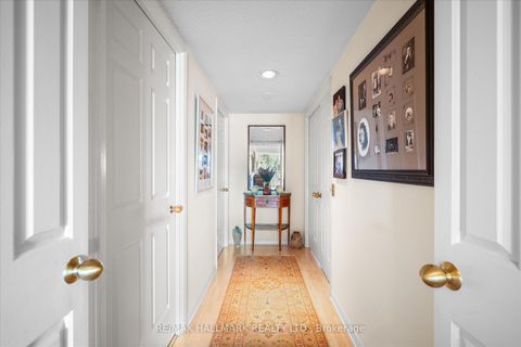 Photo 11 at 801 - 25 George Street, Moss Park, Toronto