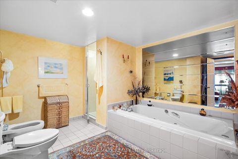 Photo 15 at 801 - 25 George Street, Moss Park, Toronto