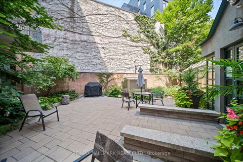 Photo 30 at 801 - 25 George Street, Moss Park, Toronto