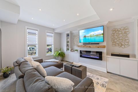 Photo 3 at 2275 Khalsa Gate, WM Westmount, Oakville