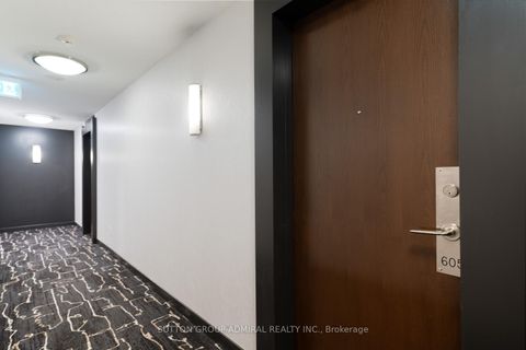Photo 4 at 605 - 80 Western Battery Road, Niagara, Toronto