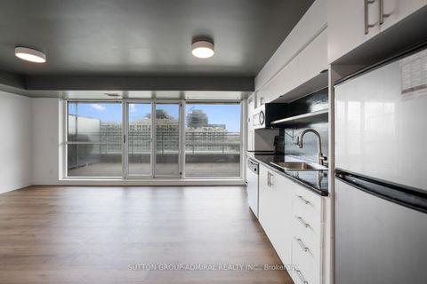 Photo 6 at 605 - 80 Western Battery Road, Niagara, Toronto