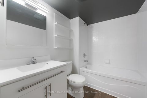 Photo 10 at 605 - 80 Western Battery Road, Niagara, Toronto