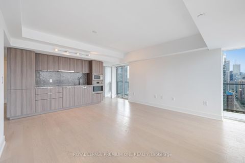 Photo 14 at 2607 - 955 Bay Street, Bay Street Corridor, Toronto