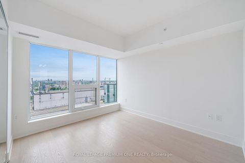 Photo 17 at 2607 - 955 Bay Street, Bay Street Corridor, Toronto