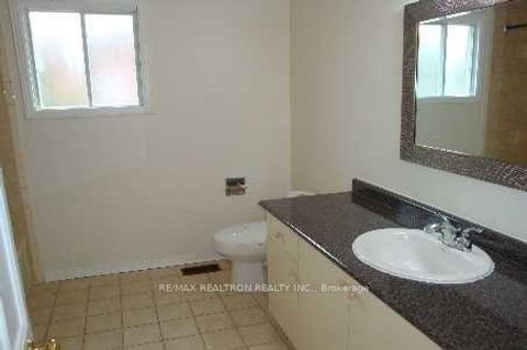 Photo 6 at 56 Portofino Court, Yorkhill, Vaughan