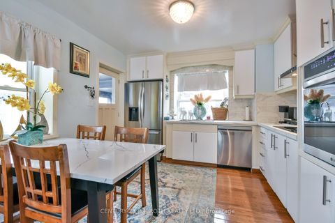 Photo 3 at 1231 10th Line, Rural Innisfil, Innisfil Photo 3 at 1231 10th Line, Rural Innisfil, Innisfil