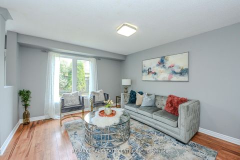 Photo 11 at 2155 Peachtree Lane, WM Westmount, Oakville