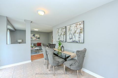 Photo 16 at 2155 Peachtree Lane, WM Westmount, Oakville