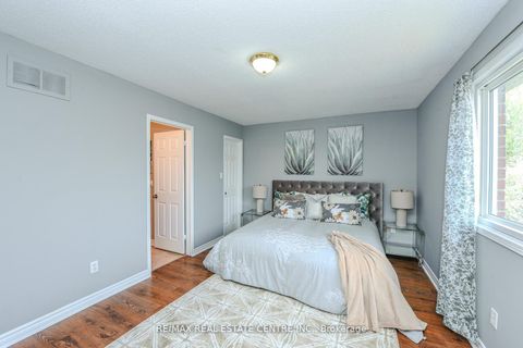 Photo 21 at 2155 Peachtree Lane, WM Westmount, Oakville
