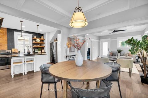 Photo 12 at 206 Howard Park Avenue, Swansea, Toronto