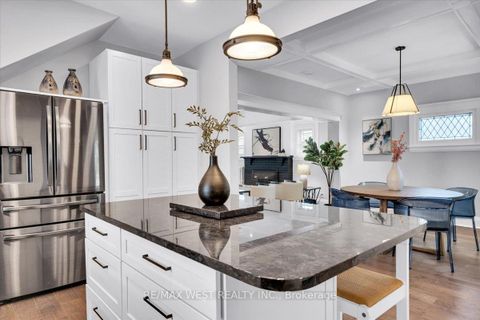 Photo 16 at 206 Howard Park Avenue, Swansea, Toronto