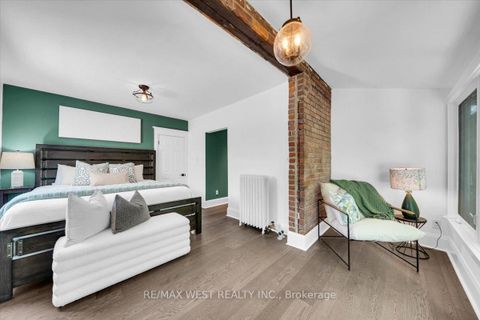 Photo 25 at 206 Howard Park Avenue, Swansea, Toronto
